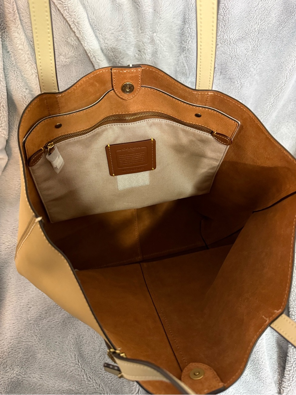 Coach North Nomad Leather Tote Color block colorblock New NWT - Picture 4 of 6